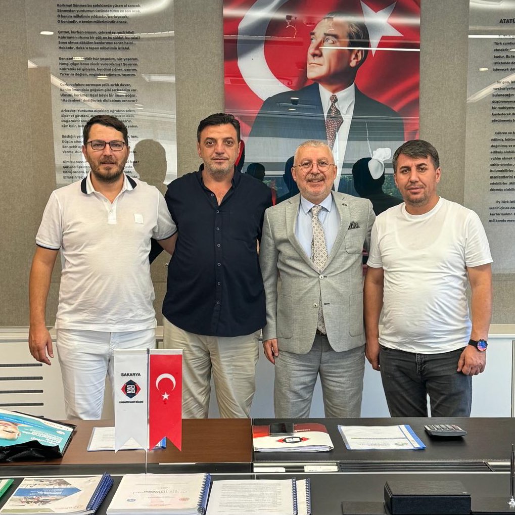 Başkanımız Sayın Gökhan İn ve Yönetim Kurulu Üyelerimiz, Sakarya Birinci Organize Sanayi Bölgesi Başkanı ve ECOPLAS Otomotiv Yönetim Kurulu Başkanı Sayın Bülent Yazıcı'yı ziyaret etti. Bu ziyaret kapsamında, Sakaryaspor ile ECOPLAS Otomotiv arasında stadyumumuzun muhtelif