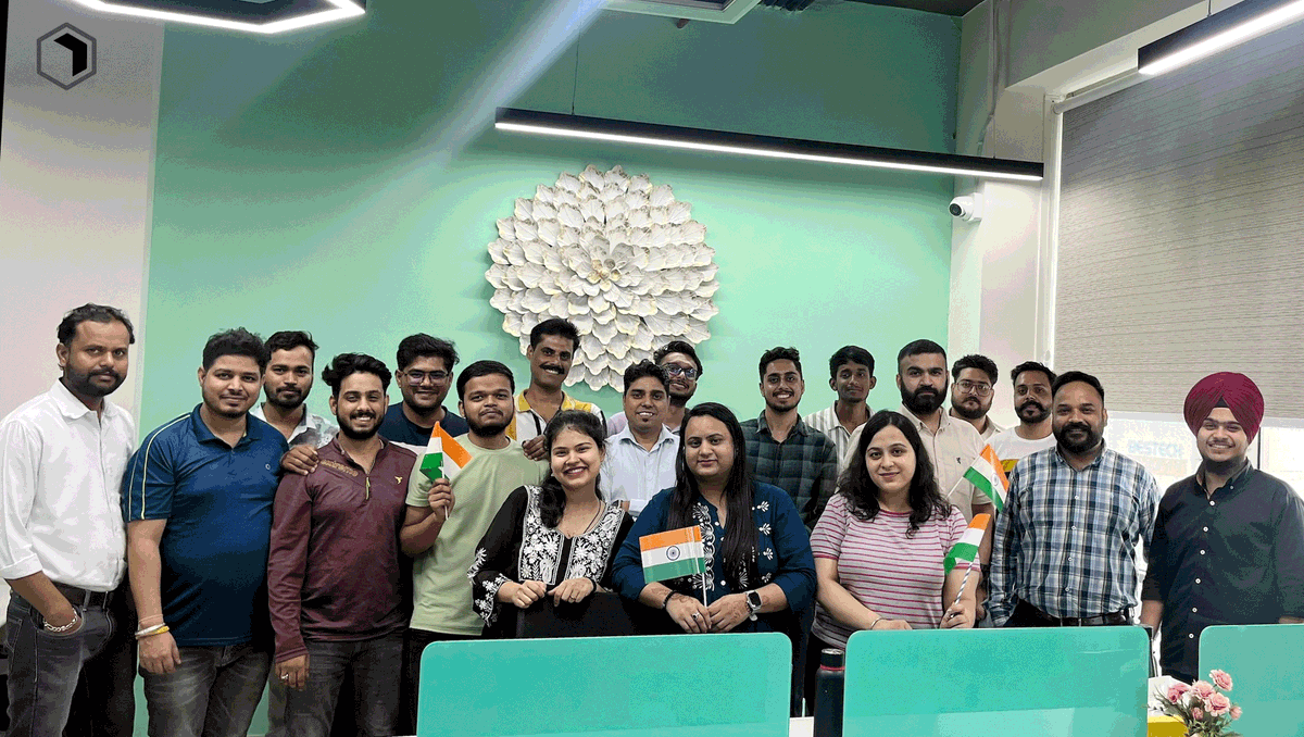 Immanentians's tweet photo. Happy Independence Day from Immanent Solutions! 

#IndependenceDay #ImmanentSolutions #TeamSpirit #Innovation #Pride #Freedom https://t.co/4xoymuATSn
