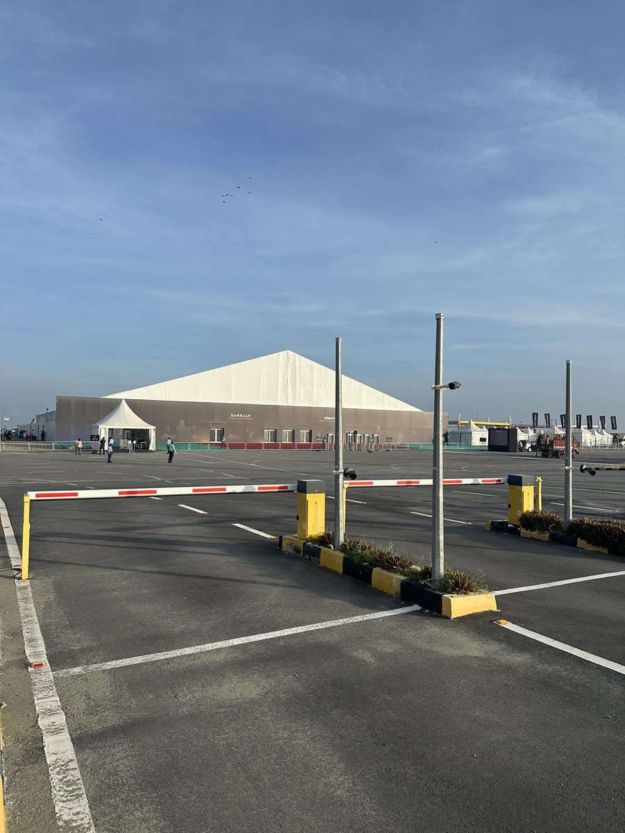 New beginings, new resolutions, early mornings

Happy independence day <a href="/OlaElectric/">Ola Electric</a> #olasankalp2024