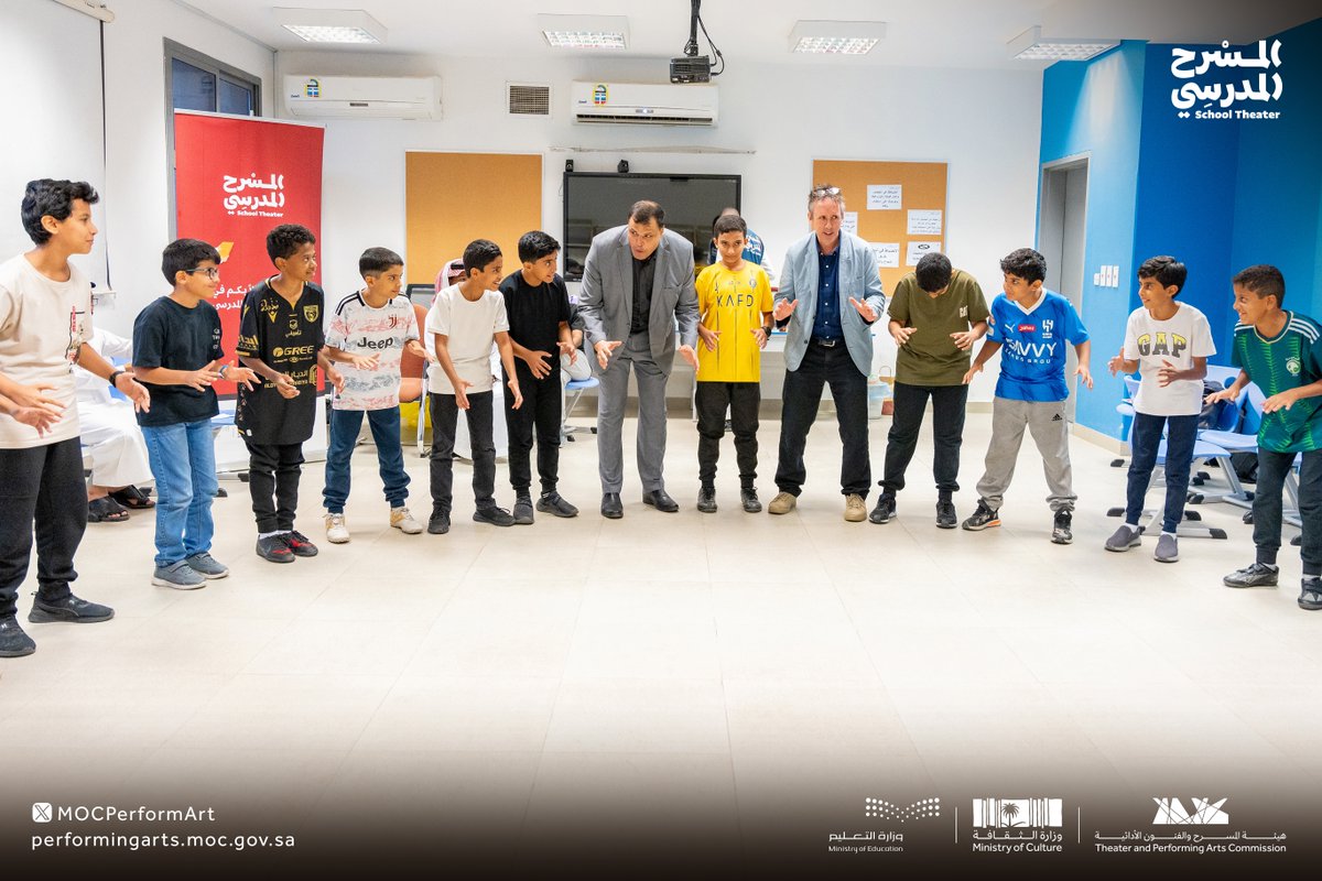 MOCPerformArt's tweet photo. مع عودة المعلمين للمدارس، نتطلّع لعروضهم المسرحية في برنامج #المسرح_المدرسي والذي يعزز من مهارات الطلاب الحركية والفنية

لمعرفة المزيد، شاركنا بالتسجيل في المنصة التدريبية
https://t.co/mBGOUrl3qB

#هيئة_المسرح_والفنون_الأدائية https://t.co/hfhSedVEHu