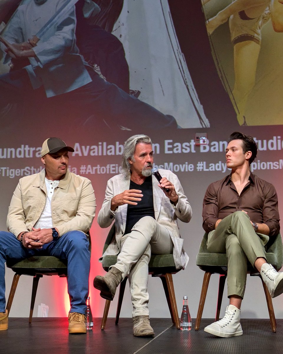 MatthewChernov's tweet photo. Jeff was at the event to talk about his work in #LadyScorpions, one of four cool new martial arts movies coming soon from #TigerStyleMedia. He appears in the film with the legendary Cynthia Rothrock. Cast and crew from the other movies were there too. Such a fun night! (2/2) https://t.co/t4xX29wW8F