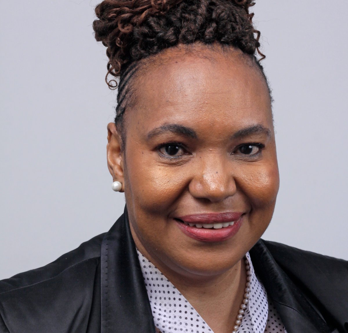 #Opinion piece: Beyond #WomensMonth – what needs to be done to create a more inclusive energy landscape in #SouthAfrica ... abrbuzz.co.za/buzz/24586-opi…