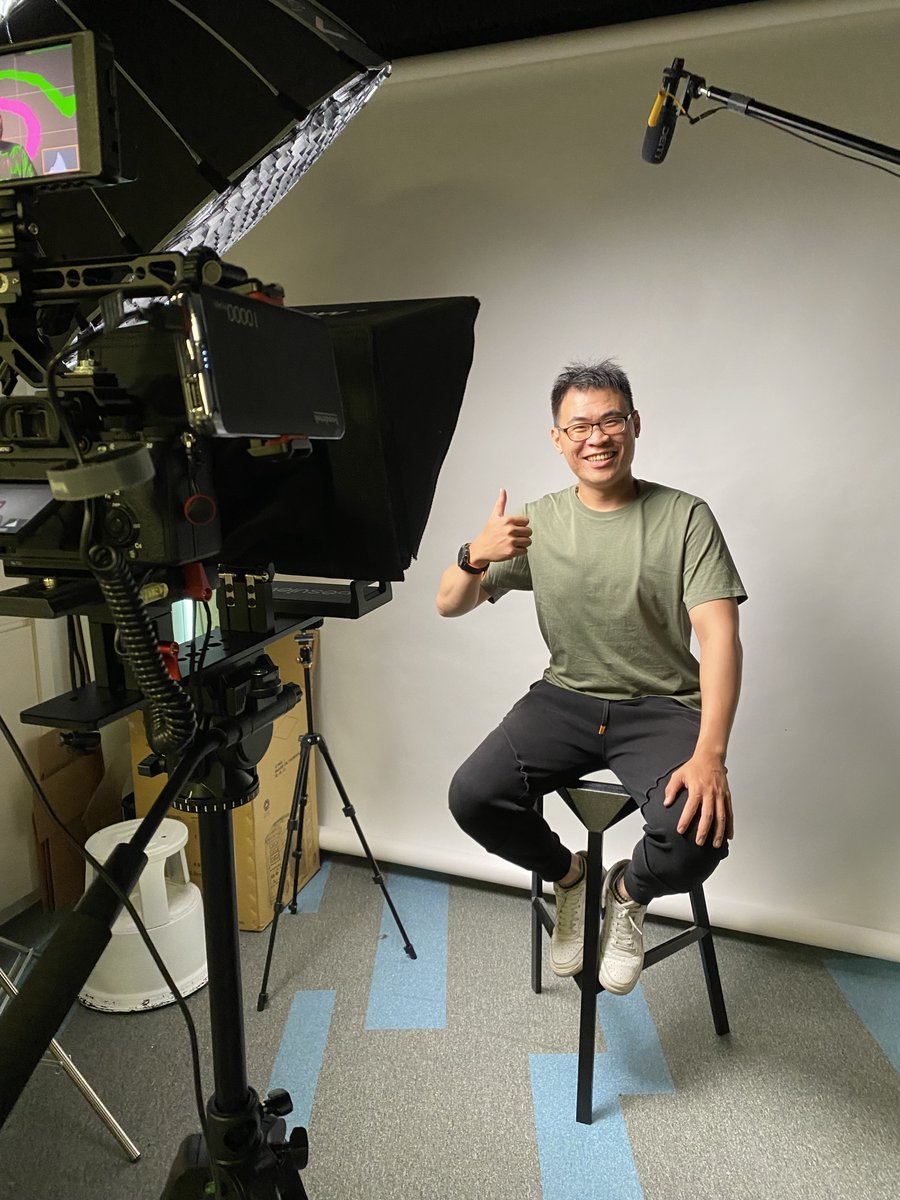 cre8consulting's tweet photo. A new video is in the making, and we can’t wait to share it with you. Here's a sneak peek. Stay tuned!
#companyculture #designstudio #innovation #teamwork #creative https://t.co/qGEH7cEQYS