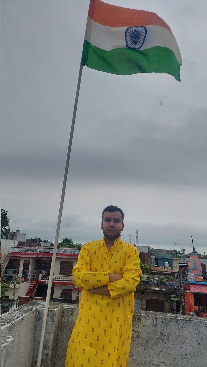 S_SharmaOffical's tweet photo. स्वतंत्रता दिवस की सभी देशवासियों क�� बहुत बहुत बधाईयां व शुभकामनाएं ..🇮🇳
#IndependenceDayIndia #स्वतंत्रता_दिवस #Independence #IndianIndependenceDay #IndependenceDay2024 #IndiaAt77 #HarGharTiranga2024 #HarGharTiranga #NarendraModi @narendramodi @mygovindia https://t.co/nW9OKb8WeX