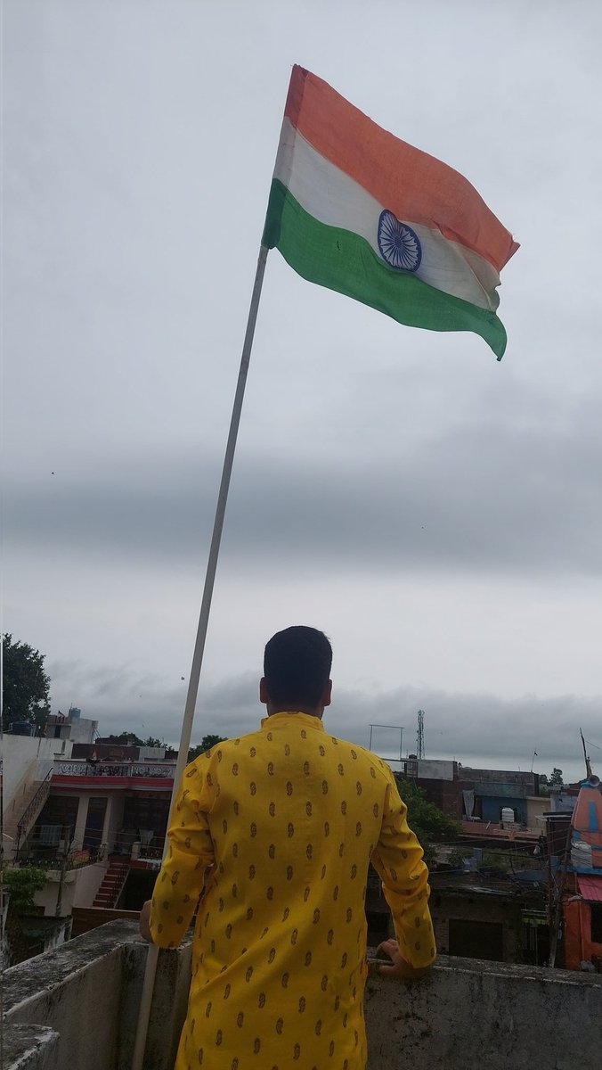 S_SharmaOffical's tweet photo. स्वतंत्रता दिवस की सभी देशवासियों क�� बहुत बहुत बधाईयां व शुभकामनाएं ..🇮🇳
#IndependenceDayIndia #स्वतंत्रता_दिवस #Independence #IndianIndependenceDay #IndependenceDay2024 #IndiaAt77 #HarGharTiranga2024 #HarGharTiranga #NarendraModi @narendramodi @mygovindia https://t.co/nW9OKb8WeX
