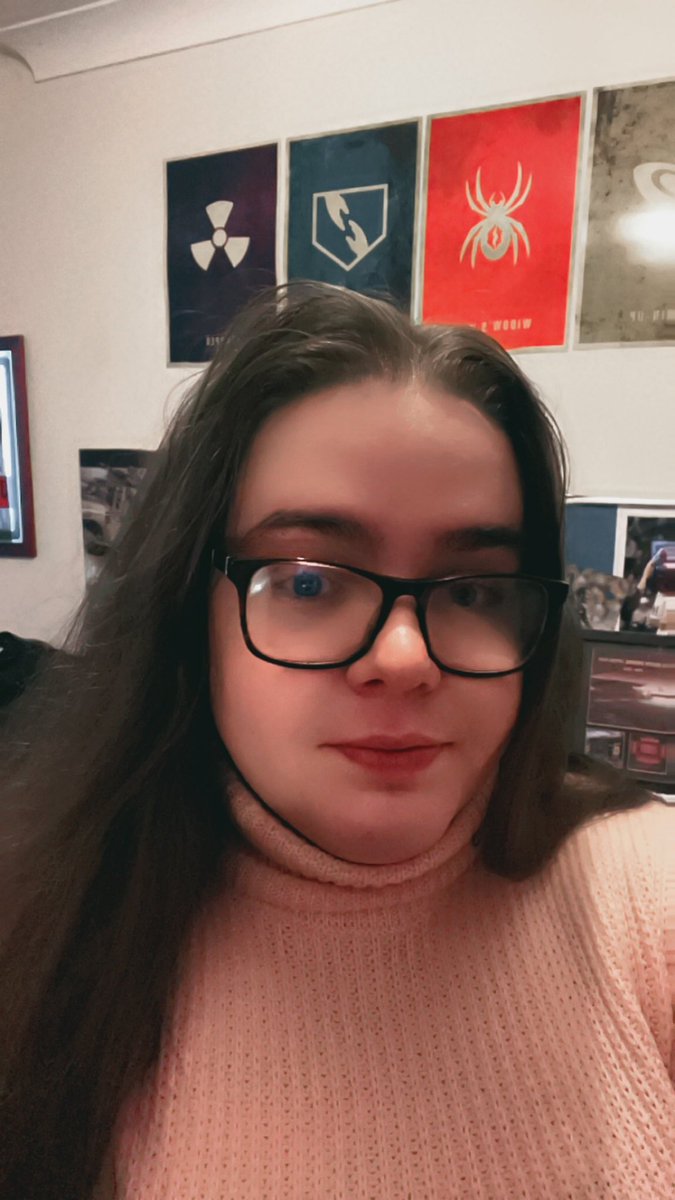 CallMeConnie__'s tweet photo. A few new selfies lol, been feeling more comfortable with no makeup at just a light filter, hopefully I can feel comfortable with neither one day but we will see ;-; xx https://t.co/tMyK7Mtnvj