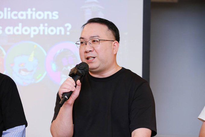 Bitlayer_IDN's tweet image. 📍 Di acara Meetup @AvailProject di Hong Kong.
🌐 Co-Founder kami @0xkevinhe berpartisipasi dalam diskusi panel tentang "Bagaimana aplikasi dapat meningkatkan adopsi massal?" untuk mengeksplorasi strategi utama dalam memajukan adopsi Bitcoin.
#Bitcoin #MassAdoption #Bitlayer
