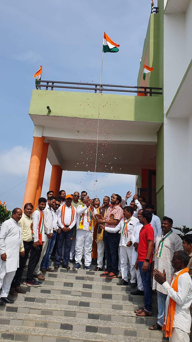 Akramsiddiqu907's tweet photo. आप सभी भाईयों को स्वतंत्रता दिवस की हार्दिक शुभकामनाएं।

 जय हिंद! #स्वतंत्रता_दिवस @myogioffice @kpmaurya1 @OfficeOfKPM @BJP4UP @BJPVinodSonkar https://t.co/sNsc9enbQm