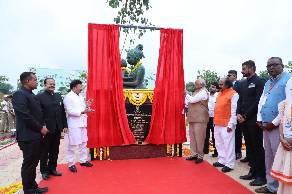 CMO Gujarat tweet media