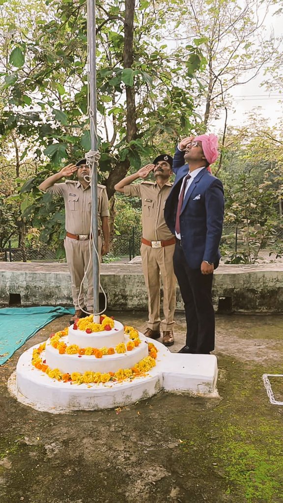 DCFBaria tweet media