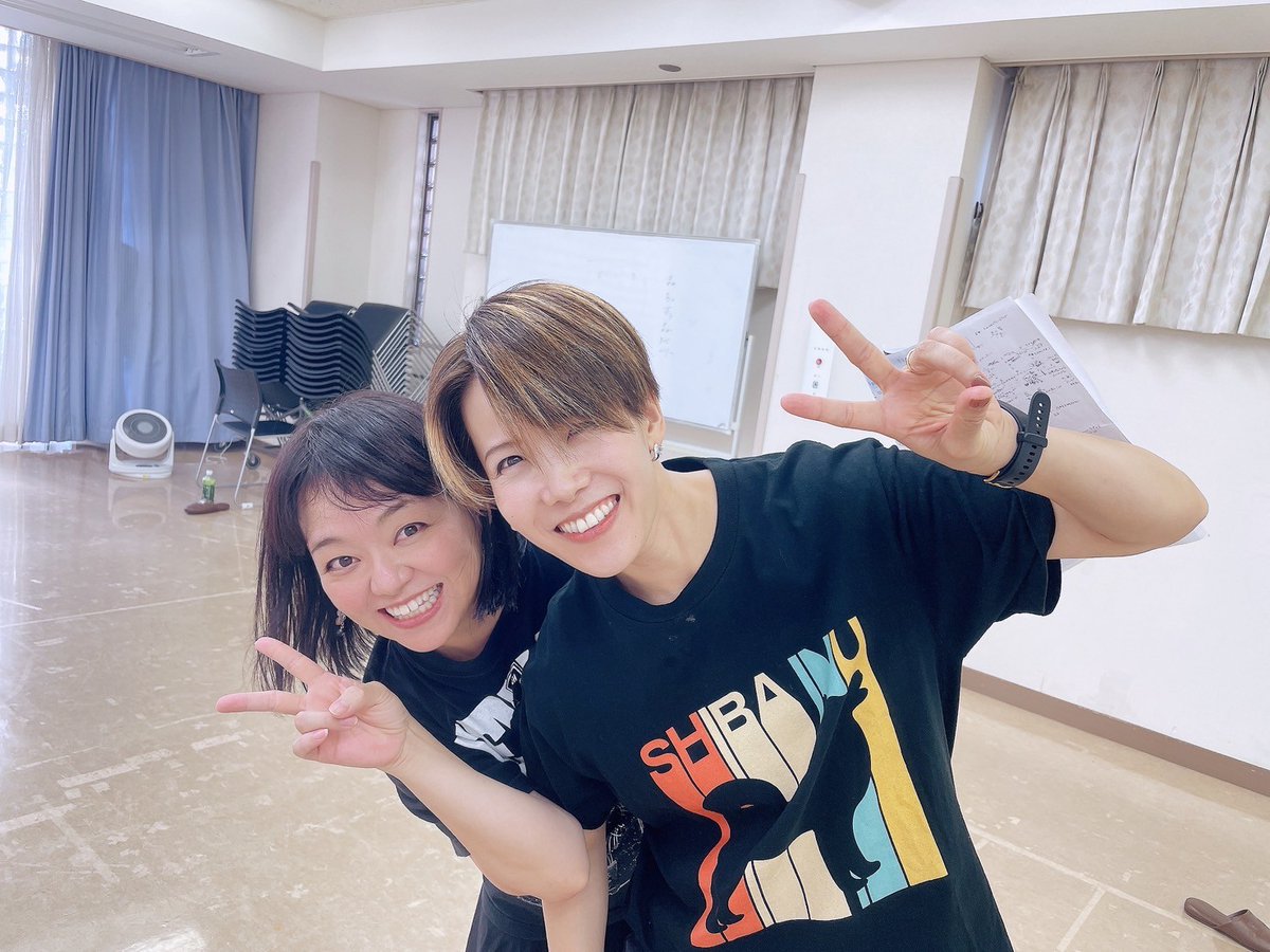 sisifranz2's tweet photo. 一年ぶりに、オッジ・ザ・パーティーでステージ出演が決まりました✨
10/13(日)お馴染みの豊洲駅前ステージ、25分のショーを予定しています😊時間など詳細はまたこちらに!
今回も新たに大好きな仲間が集まりました💃🕺
是非観にきてください✨
#男役 #女役
#OggitheParty #観覧無料 https://t.co/ngbNmOKAMj