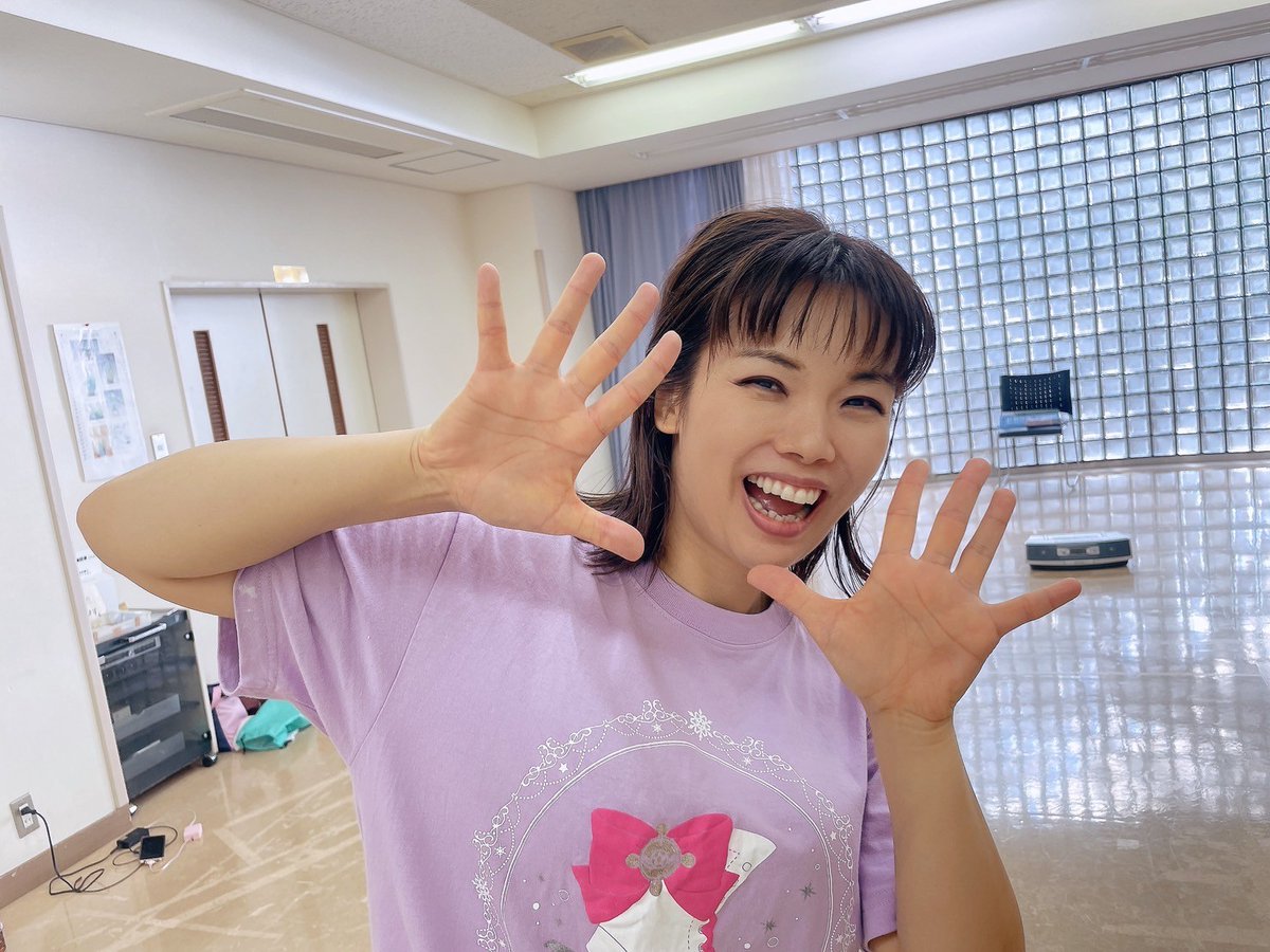sisifranz2's tweet photo. 一年ぶりに、オッジ・ザ・パーティーでステージ出演が決まりました✨
10/13(日)お馴染みの豊洲駅前ステージ、25分のショーを予定しています😊時間など詳細はまたこちらに!
今回も新たに大好きな仲間が集まりました💃🕺
是非観にきてください✨
#男役 #女役
#OggitheParty #観覧無料 https://t.co/ngbNmOKAMj