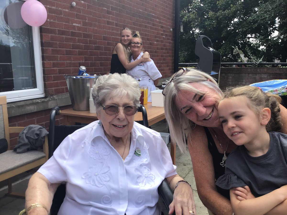 MillfieldCare's tweet photo. Everyone enjoying the Party yesterday @Steve_Vessey @AnchorLaterLife @anchorzestwell1 #PartyVibes https://t.co/fAYPZAetUB