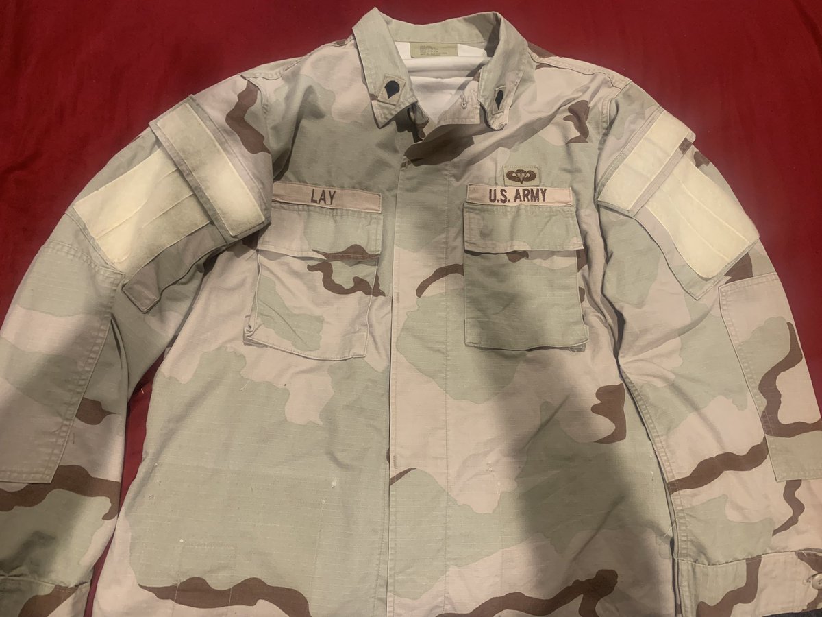Got a VERY nice RAID mod DCU blouse. The RAID mod consists of removing the blouse’s lower pockets (or use a spare set) and sewing them onto the arms usually with Velcro. Large-Long dated 2000 with theatre made name and branch tapes!