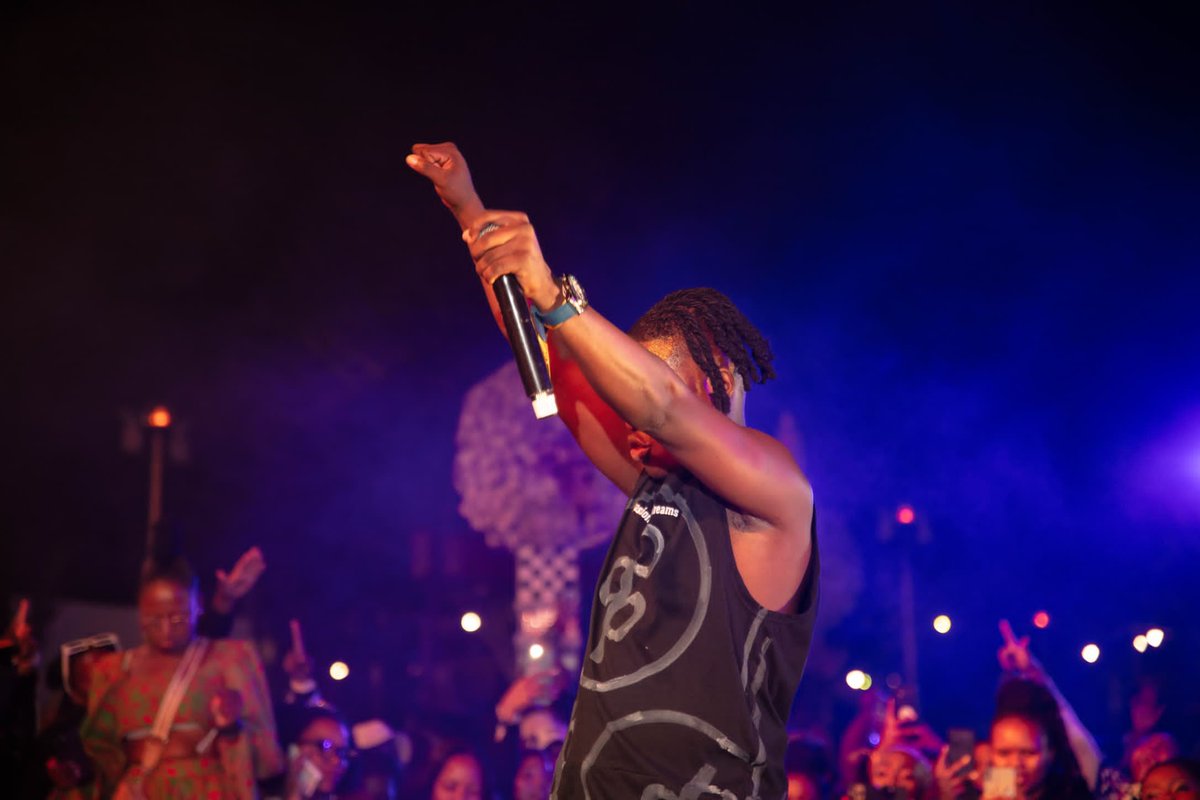 youngzesh_Sz's tweet photo. Hello fam, my  @LujuFestival performance will premiere on YouTube at 10AM, see link below. Please share and spread the news. Thank you ❤️.
https://t.co/2RHsL9aURT https://t.co/fe8LvDZO2Y