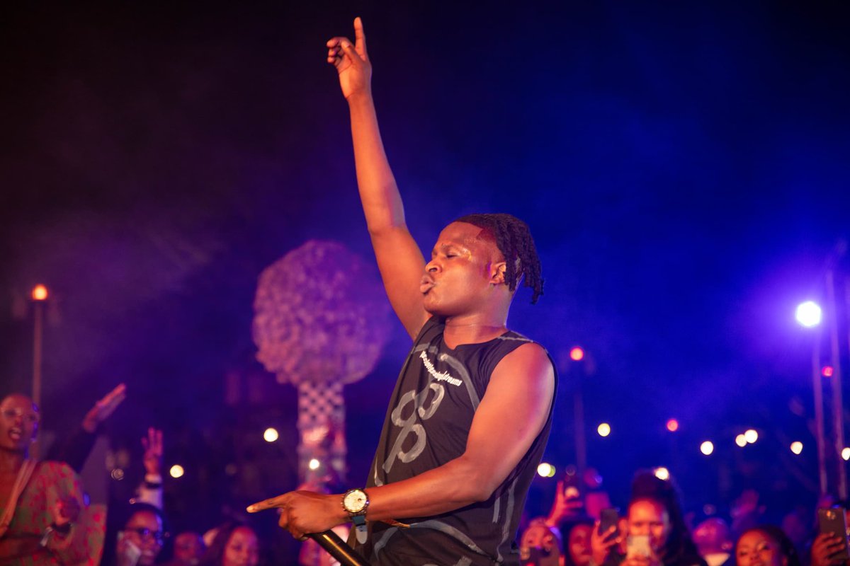 youngzesh_Sz's tweet photo. Hello fam, my  @LujuFestival performance will premiere on YouTube at 10AM, see link below. Please share and spread the news. Thank you ❤️.
https://t.co/2RHsL9aURT https://t.co/fe8LvDZO2Y