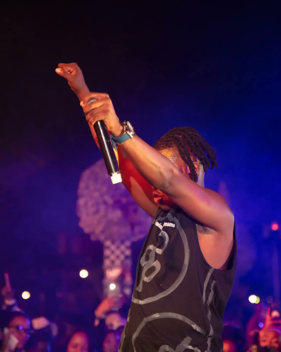 youngzesh_Sz's tweet photo. Hello fam, my  @LujuFestival performance will premiere on YouTube at 10AM, see link below. Please share and spread the news. Thank you ❤️.
https://t.co/2RHsL9aURT https://t.co/fe8LvDZO2Y