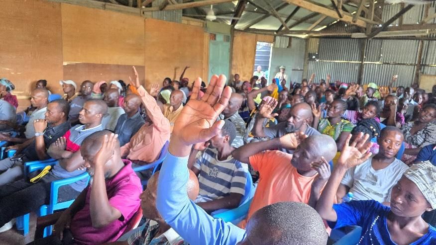 WaterandDev's tweet image. We officially launched the Bogo Bogo WASH Project! A huge thank you to the community, Maji Na Ufanisi, Bokibaza CBO, and HCSOM for making this possible. Together, we’re building a healthier, safer Bogo Bogo. #WaterForAll #WASHProject #CommunityDevelopment #MajiNaUfanisi