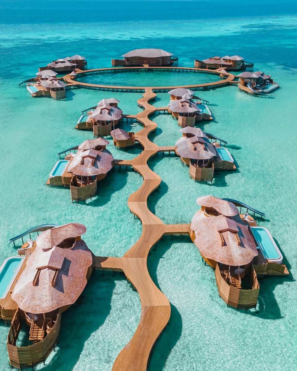 Soneva Jani⁠
⁠
Indulge in an iconic over-water villa with unparalleled Indian Ocean view. ⁠
⁠
#SonevaResorts #SonevaJani #PremierDestinations #MajesticVillas #PremierMoments #PrivateVillasWithPool #BestHotels #MaldivesLuxury #SustainableResort #OverwaterVillas #luxuryRooms