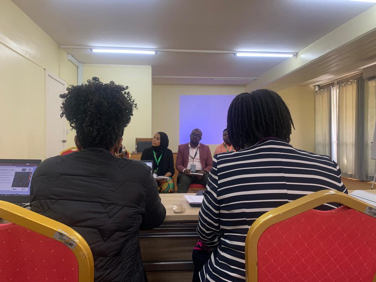 dignitasproject's tweet photo. Ng’ang’a Kibandi, our Partnerships & Program Development Director, has been at the forefront of key discussions at the ongoing EAC Regional Education Conference. From teacher agency to the potential of learning teams, we're committed to driving change in education
#EACConference https://t.co/Nqfx9GVDNu