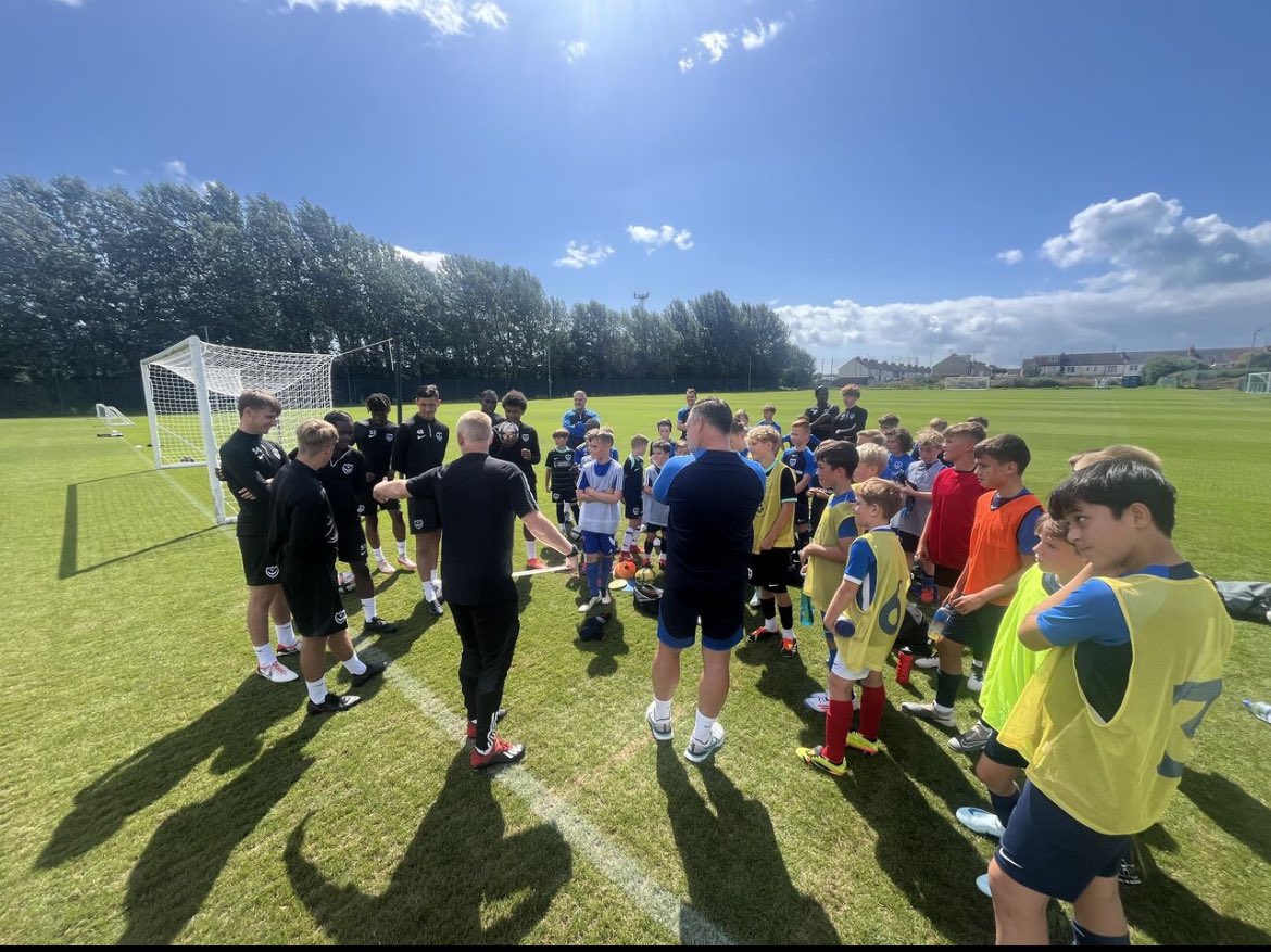 Duffs_7's tweet photo. Great day for #OD8 training with @PompeyAcademy β½οΈπ #development #Pompey #PuP https://t.co/qqPjJkRARk