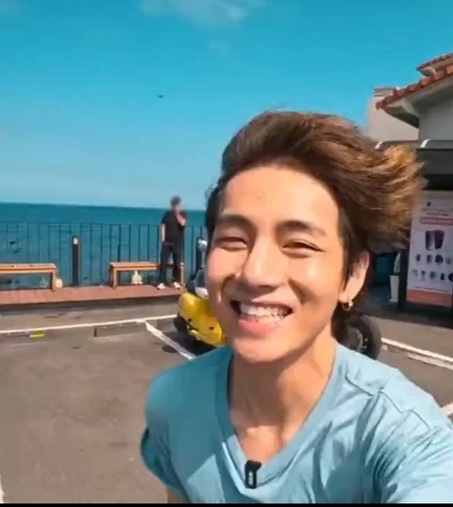 Iam_kths_'s tweet photo. Taehyung clips from the travel show 

A Thread: https://t.co/SSB5KaOKdm