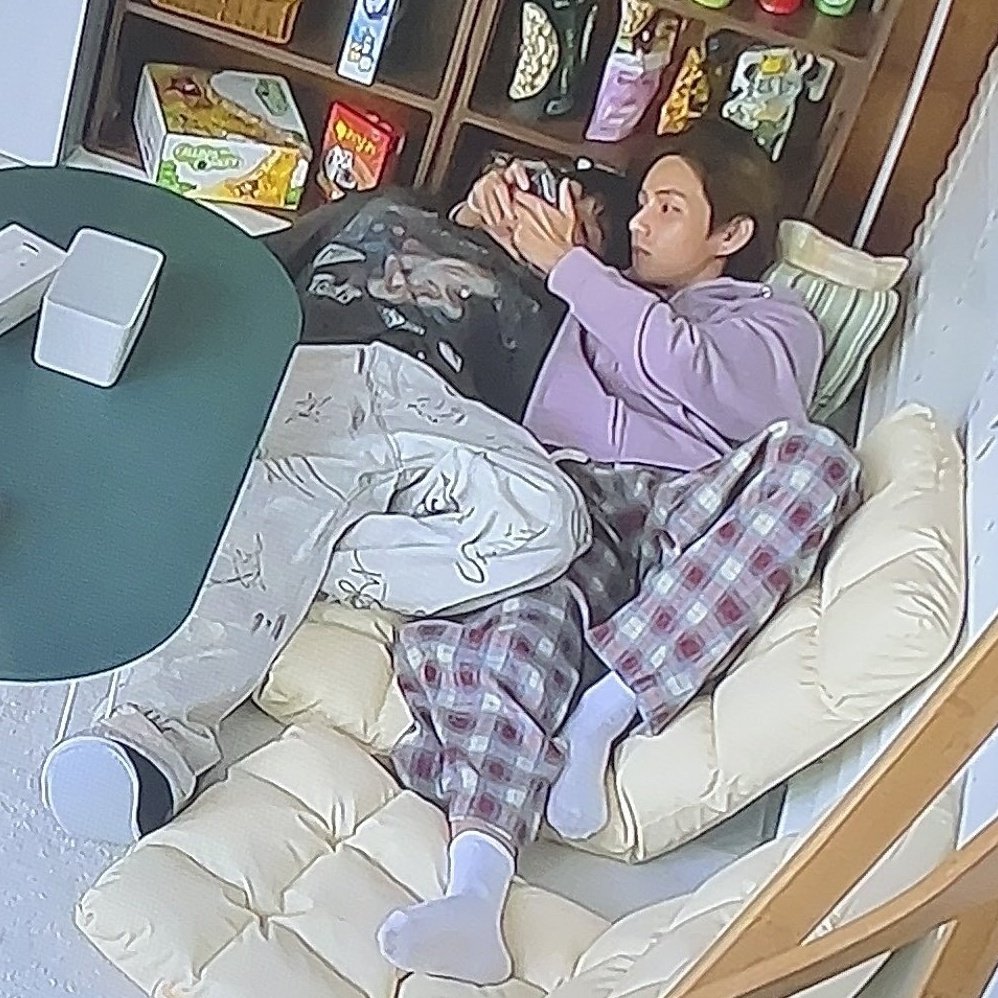 Zoe♡ 𝓜𝓲𝓼𝓼𝓲𝓷𝓰 𝓽𝓪𝓮𝓴𝓸𝓸𝓴 24/7 tweet media