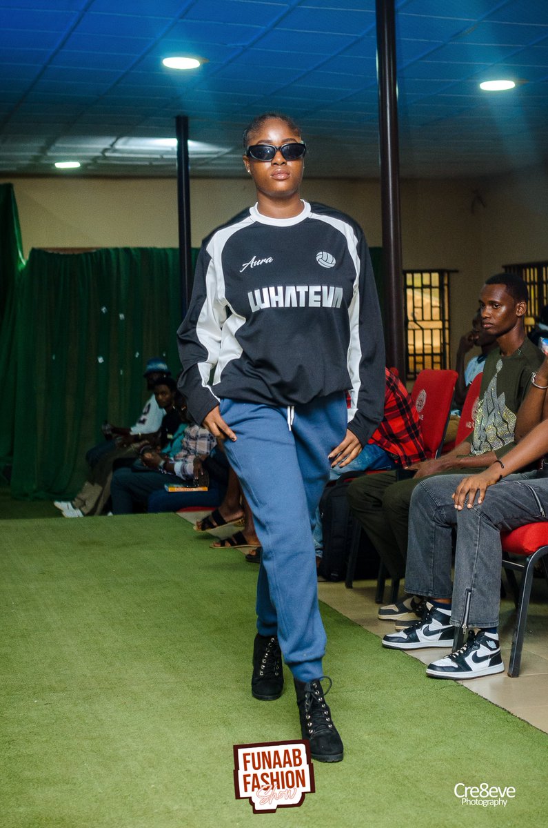 debowaleolusola's tweet photo. FUNAAB FASHION SHOW 2024 ✨🚀💯

Showcasing Designer : @whateva_brands 

Photographed by : @cre8evephotography 

Show: @funaabfashionshow

Event produced by : @themodelforce.ng 

Directed by : @debowaleolusola &amp; @_pirescarim

#funaabfashionshow2024 #themodelforce #whatevajersey https://t.co/dr5r3FmihU