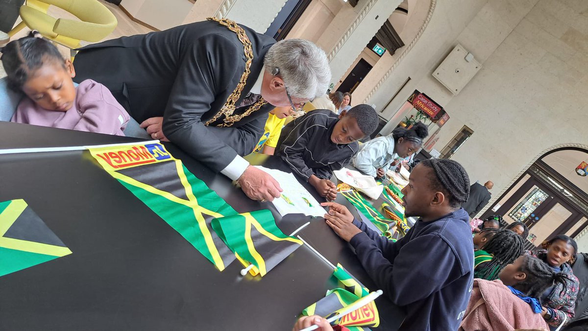 The Institute of Wellbeing tweet media