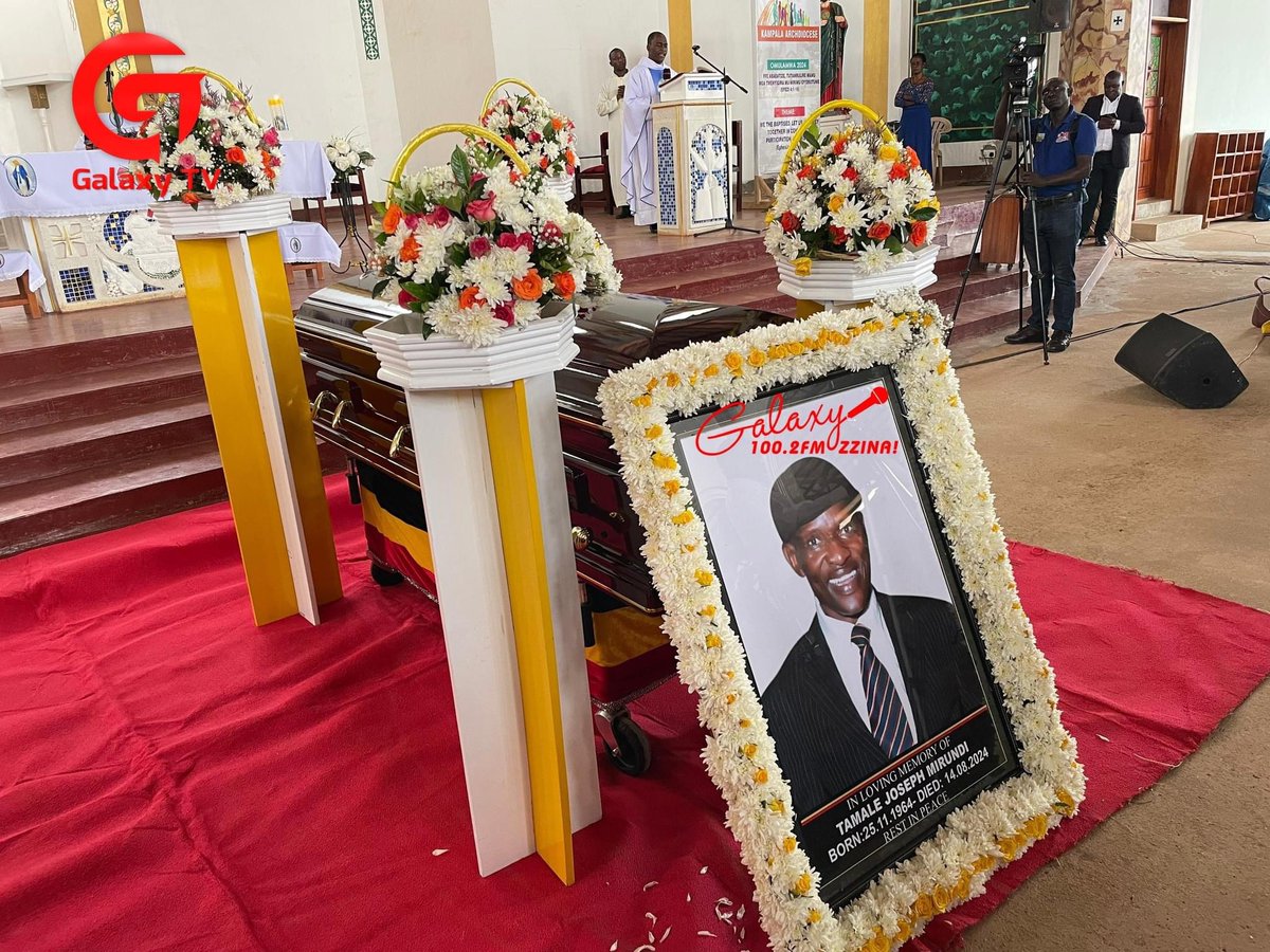 The requim mass for the Late Joseph Tamale Mirundi is ongoing at St.Gyaviira Catholic Church, Bunamwaaya. Several delegations from both Government and the Clergy are in attendance.
📷: Galaxy