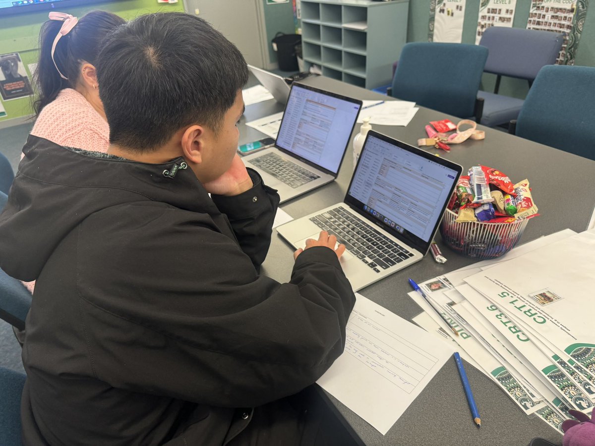 Christian Bade tweet media