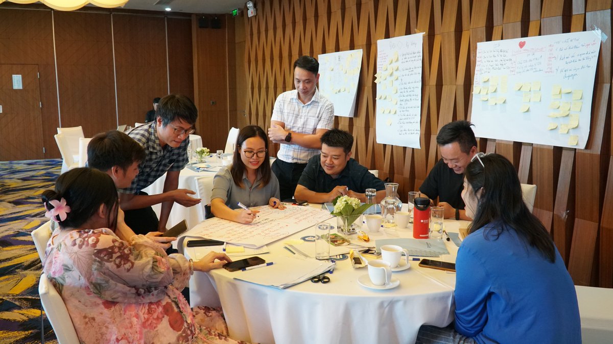 💫Social Impact Businesses + Pioneering Enterprises = Future of #SIB Ecosystem! Over 30 stakeholders gathered with #ISEECOVID project to brainstorm and discuss how to leverage 🇻🇳SIB Ecosystem by fostering collaboration btw SIBs &amp; lead firms. 

🙏<a href="/GAC_Corporate/">Global Affairs Canada</a> &amp; MPI for great🤝