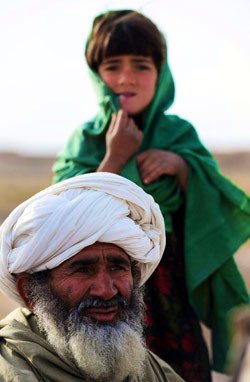 اسم "موسى" على قائمة أكثر الأسماء انتشارًا بين قبائل البشتون. هذا الاسم ذو دلالة دينية قوية، ويستخدم على نطاق واسع في المناطق التي يسكنها البشتون.