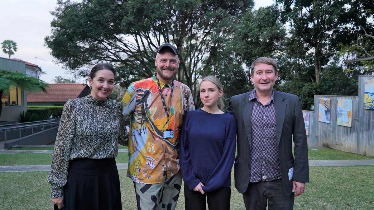 Queenwood had the opportunity to learn from Philip Scurrah, International Recruitment Coordinator at the University of the Arts London, Gavin McGuire, Deputy Director BCIC, and alumna Layla Parsons (Q 2023) who has been accepted into London College of Fashion (LCF). #Careers