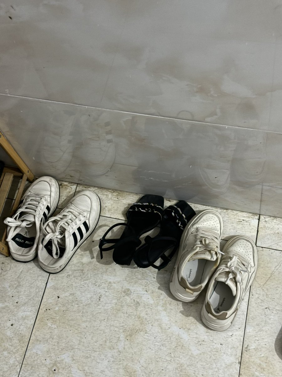 这种一看味道就大，贼上头，给你们吧
#扫楼
