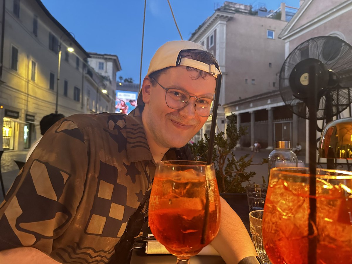 Ole Schmöker tweet media