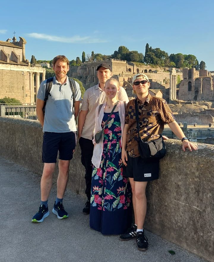 Ole Schmöker tweet media