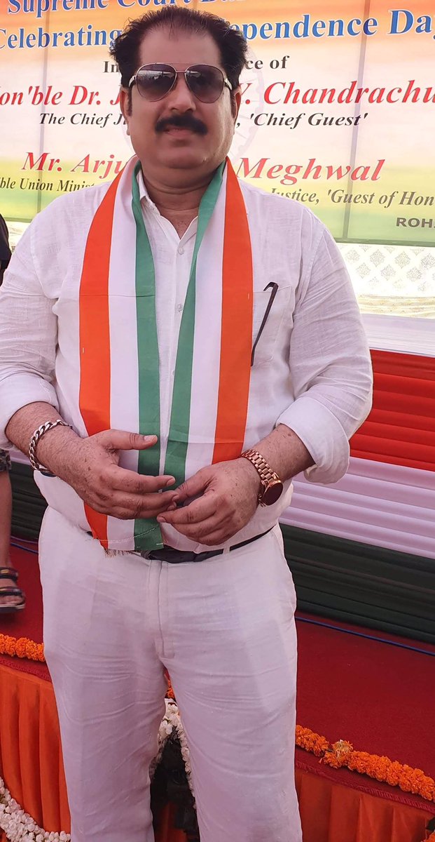 ASHRAFA88158360's tweet photo. मेरे प्यारे देशवासियों🇮🇳
आप सभी को स्वतंत्रता दिवस की ढेरों शुभकामनाएँ। 
हम अपने लाखों महान स्वतंत्रता सेनानियों के बलिदान को याद कर��े हुए उन्हें सादर नमन करते हैं।
हमारे स्वतंत्रता सेनानियों का सपना था अनेकता में एकता बनी रहे।यही पूर्वजों को सच्ची श्रद्धांजलि होगी।

🇮🇳जय हिंद 🇮🇳 https://t.co/SRYVJZNUFu