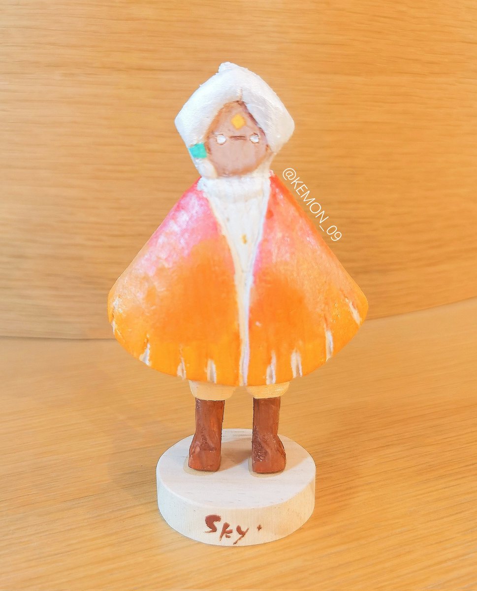 KEMON_09's tweet image. I carved a Child of Light myself using oak wood and colored it with acrylic, which took me two days to complete.
#thatskygame
