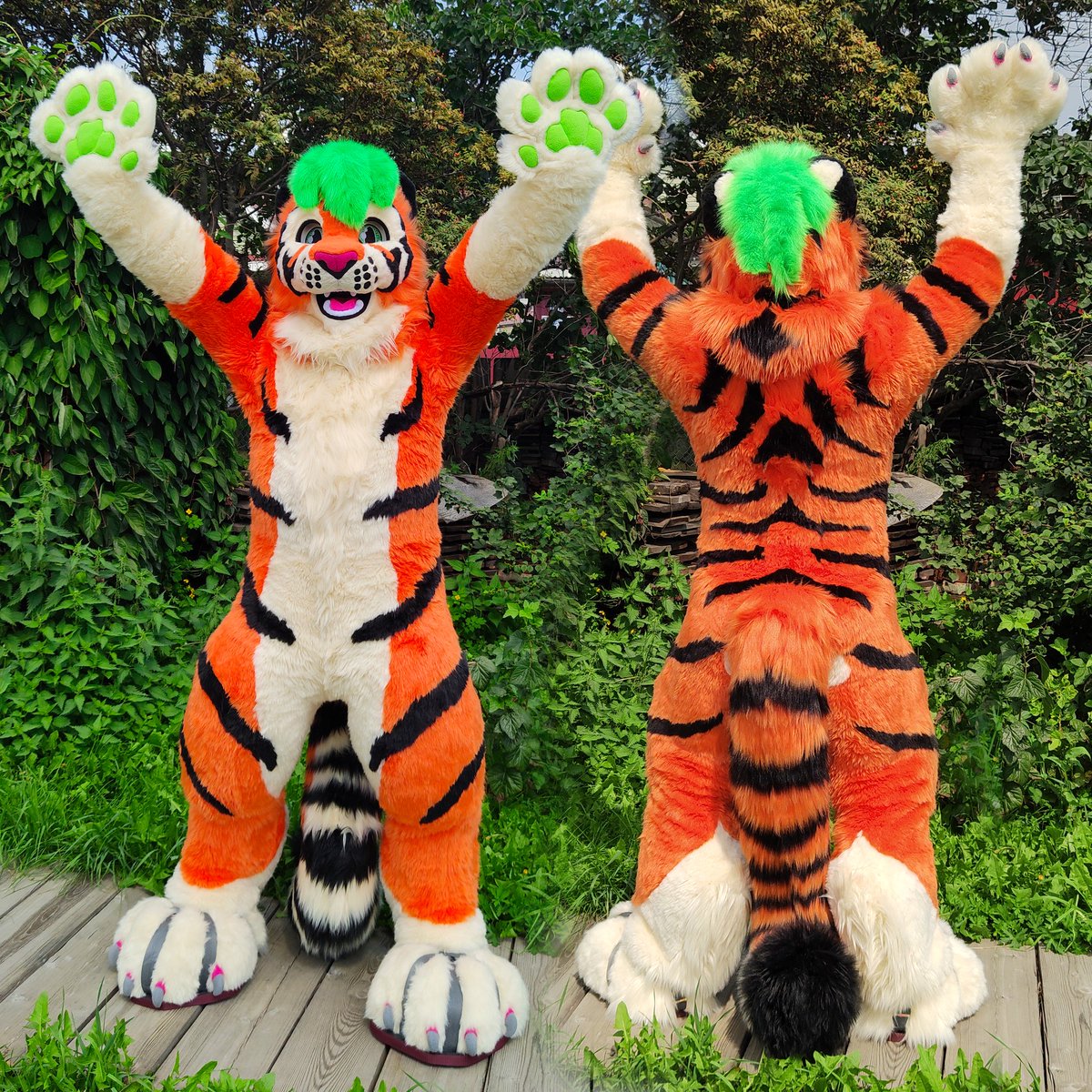 Hooray! I finished one more the tiger fursuit!
It turned out pretty good I think.
#furry #furries #fursuiting #fursuit #furryfriends #cosplay #furryfandom #furrycommunity #furr_club
