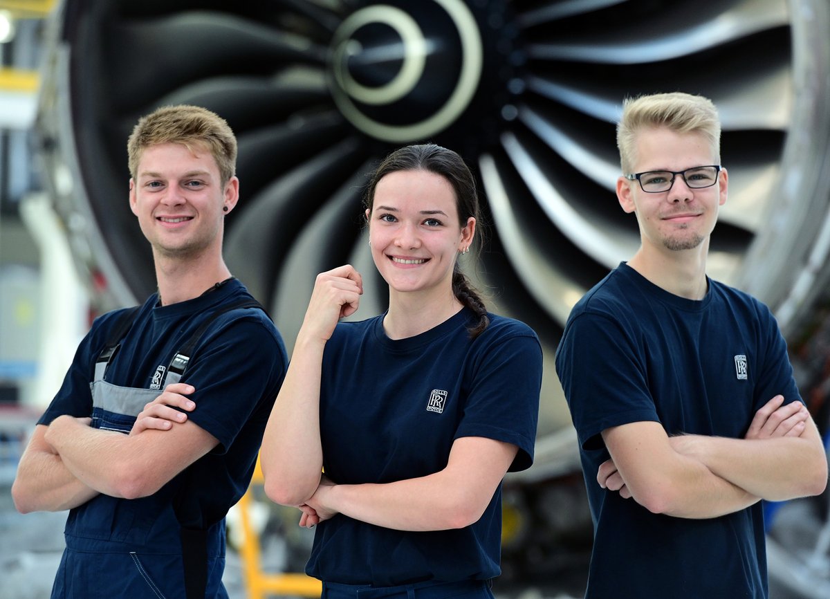 Markiert schonmal den 28. September im 🗓Kalender. Dann findet an unseren Standorten Dahlewitz bei Berlin und Oberursel bei Frankfurt/Main der Tag der Ausbildung statt.

Interessiert? Weitere Informationen zur Teilnahme gibt es hier:
rolls-royce.com/country-sites/…