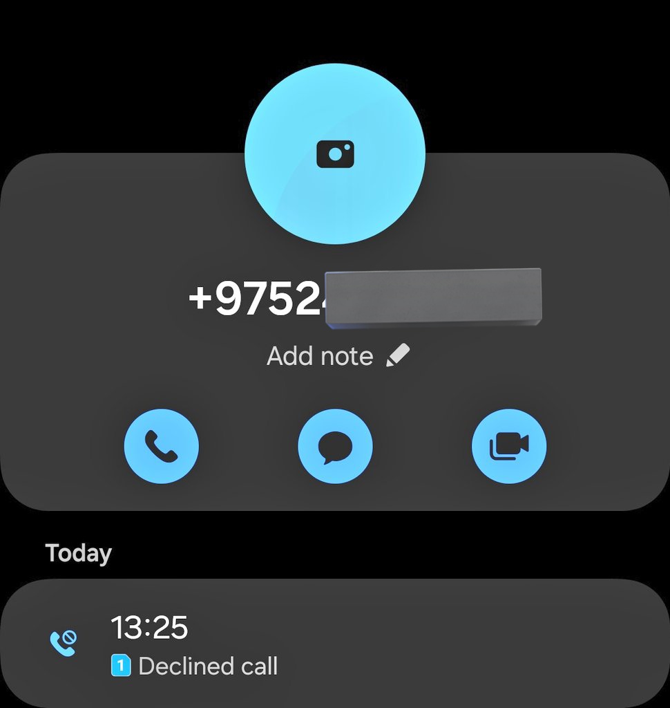 Hey <a href="/BSNLCorporate/">BSNL India</a> <a href="/BSNL_MP_Circle/">BSNL_MP</a> <a href="/BSNLwarriors123/">BSNL Warriors</a> 

Why incoming calls are prefixed with + in place of zero for Indian numbers too and showing it as international numbers ??

It have only 10 numbers and when I remove + sign,it's a number from my contact list too.. 

Pls act..