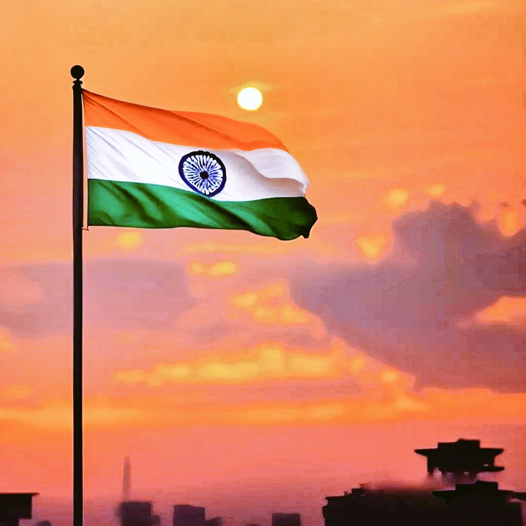 Pradeepsonawne's tweet photo. विजयी विश्व तिरंगा प्यारा.!❣️
🇮🇳 झेंडा ऊंचा रहे हमारा.! 15 ऑगस्ट..🇮🇳🫡
सर्व भारतीयांना स्वातंत्र्य दिनाच्या हार्दिक शुभेच्छा.! https://t.co/Jk5O1Ucopz