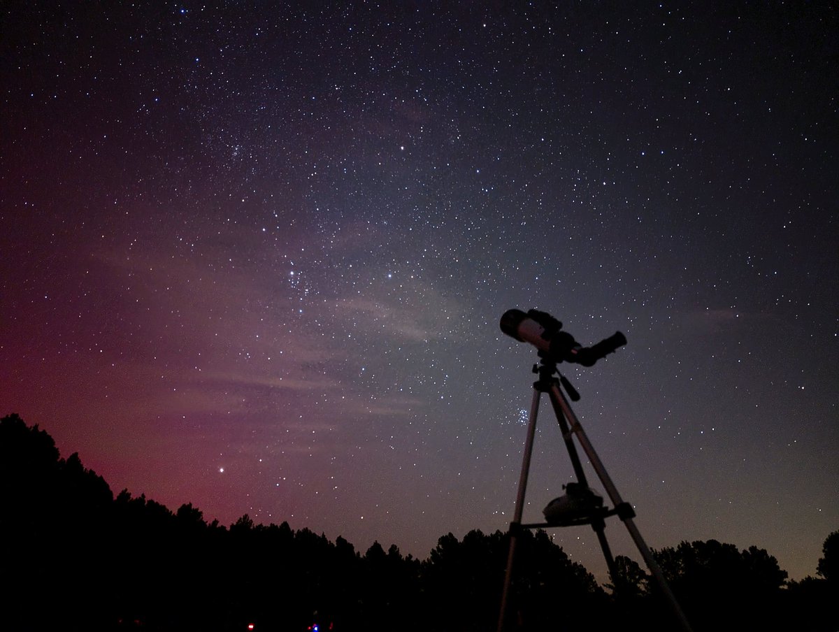 From the night we caught the Perseid meteor shower 

📷 Google Pixel 7 Pro