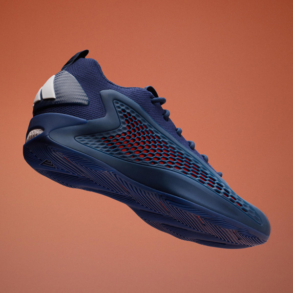 KicksDeals tweet picture