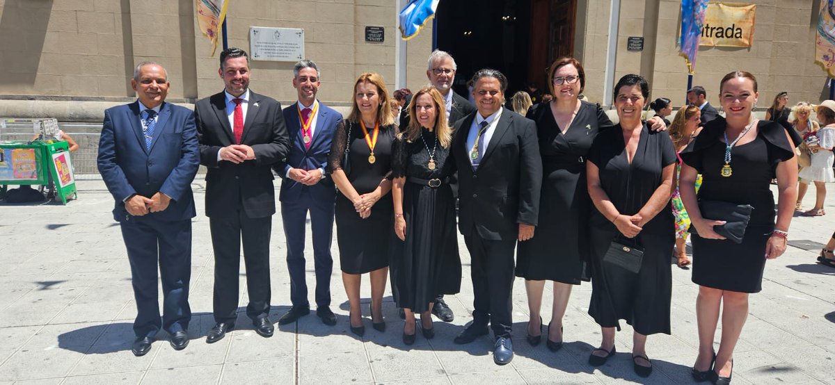 🏴󠁧󠁢󠁳󠁣󠁴󠁿Los nacionalistas tinerfeños, encabezados por <a href="/FLinares2023/">Francisco Linares</a>, junto a varios cargos del partido en la isla, participamos hoy en el día grande de la Virgen de Candelaria, la Patrona de Canarias, una jornada en la que miles de fieles mostraron su devoción por la Morenita.