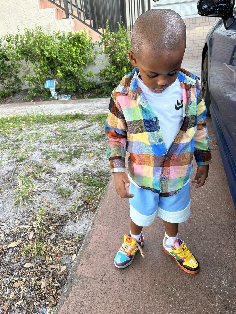AppolonClandy's tweet photo. I’m Saying Tho you Him Sonson 🤷🏾‍♂️ #Headstart #3 #School https://t.co/5P2U4WUauQ