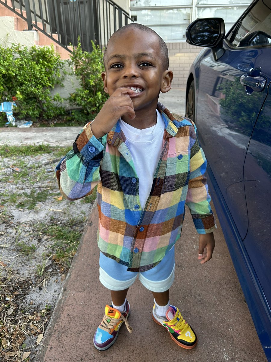 AppolonClandy's tweet photo. I’m Saying Tho you Him Sonson 🤷🏾‍♂️ #Headstart #3 #School https://t.co/5P2U4WUauQ