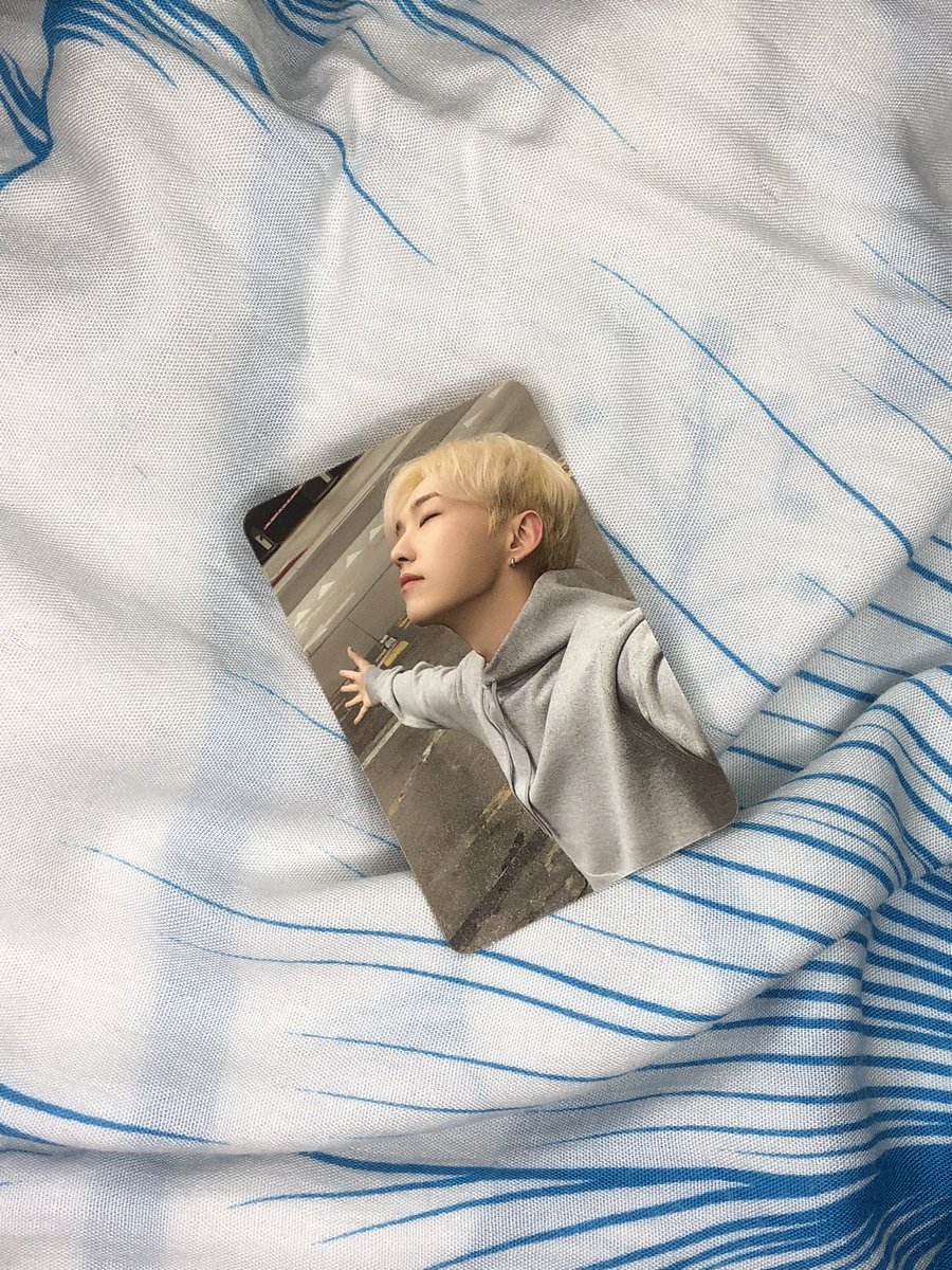 kimcchwe's tweet photo. WTS 🇲🇾 <help rt>
SEVENTEEN Heng:garae pc album

✨Good condition 
✨RM25 exc postage (negotiable)
✨can meet up any lrt station kelana jaya (weekdays)
✨WM: RM8/EM: RM15

#pasarSVT #pasarSVTmy #pasarSEVENTEEN #pasarSEVENTEENmy @PasarSeventeen https://t.co/lACjGfJyQ5