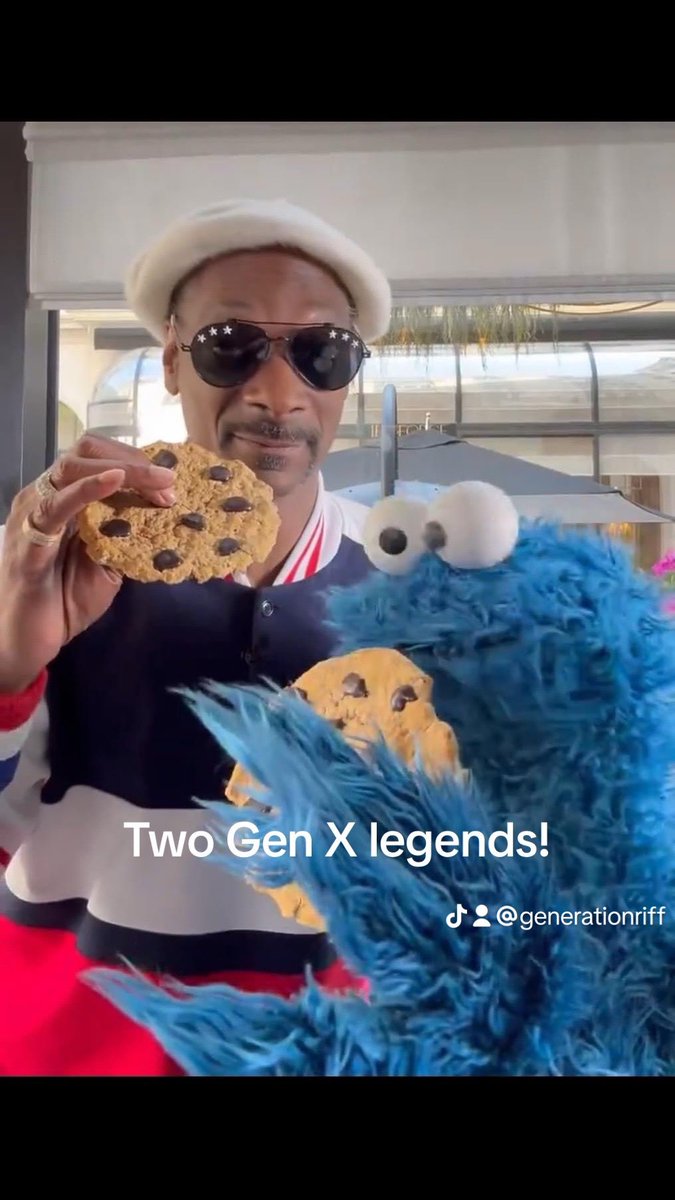 RobJanicke's tweet photo. If you’re GenX like me, this has got to be on your Top Ten photographs ever taken list. 
#snoop #snoopdog #cookiemonster #GenX #Olympic2024 @SnoopDogg https://t.co/PWqTHX9Dzy